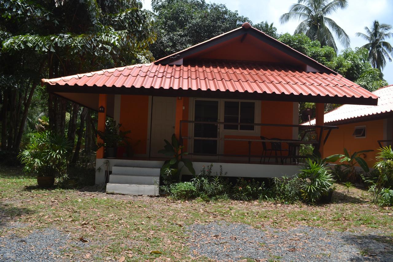 Baan Chid Talay Hotel Koh Chang Exterior photo